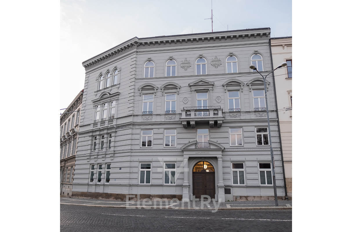 Comenius apartment building